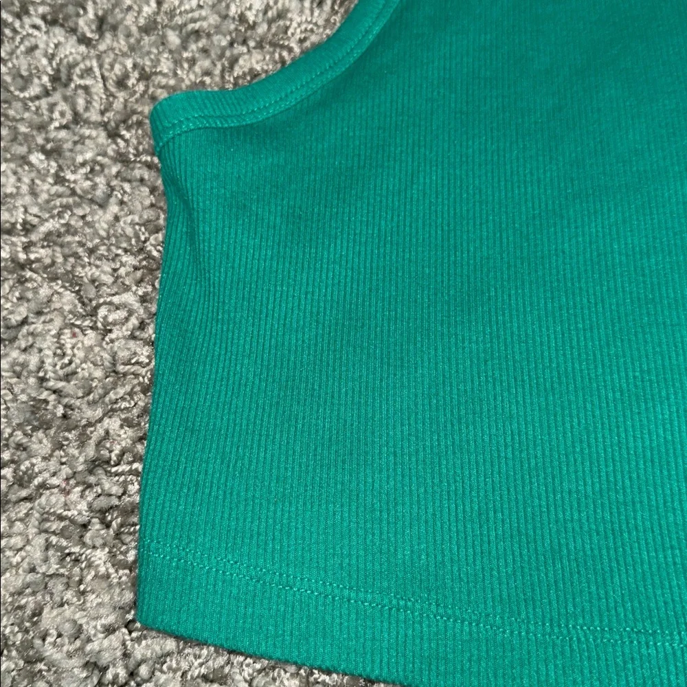 Wild Fable Ribbed Crop Tank Top (Large) - Picture 2 of 6